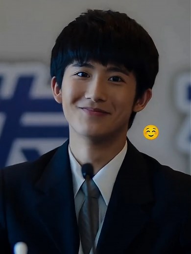 Public Press Conference Folded Reaction