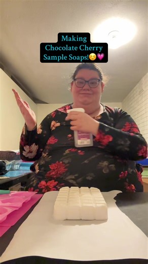 Making Chocolate Cherry Sample Soap!☺️💗Available 1/12/26 in Valentines Sample Soap Collection! craftyslaughter.com