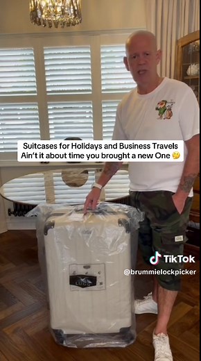 LUGG Skywander Hard Shell Suitcases Review