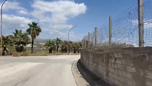 La via Umberto II, ex Montecatini, è stata riaperta al traffico. Sarà transitabile, per fare "respirare" la circolazione delle auto durante le Feste di Maggio, fino al 7 prossimo. | Qui Licata