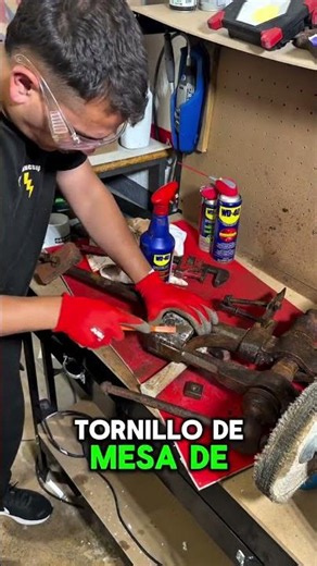 1880 TORNILLO DE MESA! #wd40renovacion #construcion #tips *publi