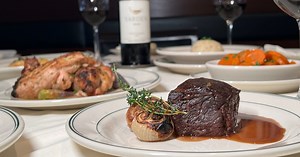 Chicago’s Best Passover Meals and Specials