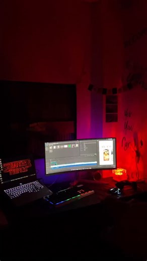 Video Editor on Instagram: "Intro Animation 🔥 . . . #CapCutEditing #VideoEditing #CapCutPro #EditorLife #TrendingReels #CapCutMagic #BeforeAfterEdit #ReelKaroFeelKaro #ViralReels #CapCutIndia #CreativeEditor #InstagramReels #CapCutTransformation #ProEditing #reelwithcapcut"