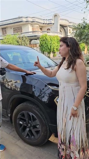 Common man ki Bulletproof Car