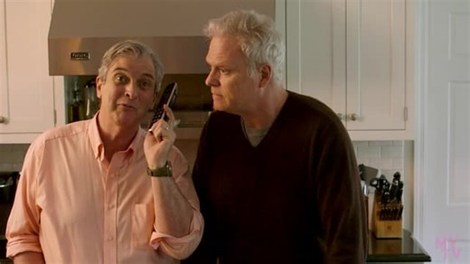 Dating My TV S01:E01 - Moving Day