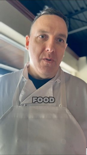 This week Niko try’s out Vivaldi just to find out Steve the Chef and Owner is Greek and serves calamari with marinara sauce and that Greek food is better than Italian food! As “Spyros” betrays Niko for a free meal Special thanks to Simon Olivier Fecteau or directing and editing #kravmagia #greekcomedy #greekcuisine #italiancuisine WHAT CUISINE DO YOU PREFER? | Nickdrossos.com