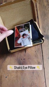10K views · 27 reactions | Shut out the world and give your eyes a break with the Shakti Eye Pillow . The perfect companion for your Mat, this Eye Pillow blocks out the light and offers a cooling effect to relax your eyes and temples during your wind-down routine. Experience deeper and more replenishing power naps, meditations and savasana. 律 Bring a new level of relaxation to your at-home wellness routine with this little gem.  | Shakti Mat | Facebook
