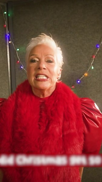Denise Welch releases her first Christmas single