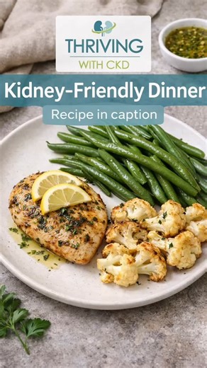 🍋🍗🥦 The Ultimate Kidney-Friendly Dinner is HERE! 💚✨ Say goodbye to boring meals and hello to flavor-packed, nutrient-rich goodness! Our Lemon-Herb Grilled Chicken gets a delicious upgrade with roasted cauliflower and tender-crisp green beans — two of the BEST low-potassium veggies for kidney health. This dinner is perfect for busy weeknights, meal prep, or impressing guests without the stress! Why this recipe is a total CKD game-changer: ✅ Kidney-Smart Veggies: Cauliflower and green beans ar
