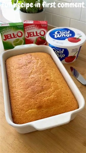 4-Ingredient Grinch Swirl Cool Whip Jello Cake Playful Grinch Green Swirl Cool Whip Jello Cake with Whimsical Holiday Layers Ingredients: 1 prepared angel food cake, cut into cubes 1 box (3 oz) lime or green gelatin | Easy Recipes