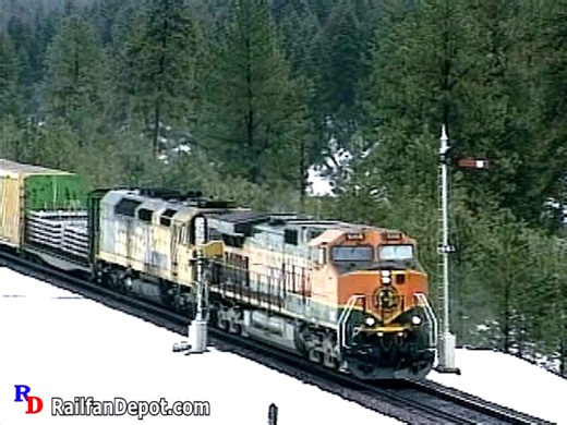 26K views · 2K reactions | West of Missoula, Montana during the early years of the Montana Rail Link's operation of the ex Northern Pacific, we see semaphore signals that are still active on a rainy winter day. From the Highball Productions show "Winter on the Montana Rail Link" https://rfd.video/WinterMRL | Railfan Depot | Facebook
