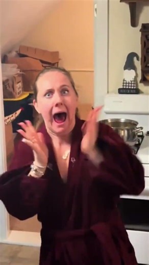 Scare & Funny Shorts 😂 #167 | Epic Jump Scare Reactions | Boozila #shorts #prank #funny