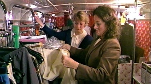 1984: All Aboard the Fashion Bus!