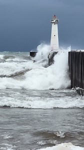 331K views · 7.9K reactions | December Rage: Lake Ontario is RIPPING this evening at Sodus Point, NY. | John Kucko Digital | Facebook