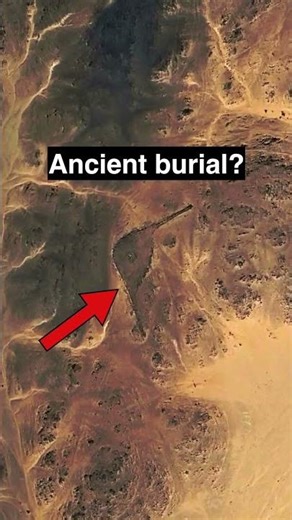 Found on Google Earth in the Sahara. #googleearth #googlemaps #googleearthfinds