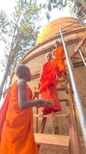 076 008 5571 🧱 ගඩොල් අත්‍යඅවශ්‍ය වී ඇත. ගඩොල් පූජාවට දායක වෙමු. 📲076 008 5571 . 🏦 මුදල් තැන්පත් කිරීමට: 💳 ගිණුම් අංකය: 86015572 👤 ගිණුම් නම: පූජ්‍ය වෑවල ධම්මරක්ඛිත හිමි 🏦 බැංකුව: ලංකා බැංකුව 🏢 ශාඛාව: නව කුරුදුවත්ත 🏦 මුදල් තැන්පත් කිරීමට: 💳 ගිණුම් අංකය: 300125536593 👤 ගිණුම් නම: අහස්වෙහෙර මහසෑය 🏦 බැංකුව: ජාතික ඉතිරි කිරිමේ බැංකුව (NSB) 🏢 ශාඛාව: ගම්පොල 🏦 Cash Deposits: 💳 Account Number : 300125536593 👤 Name: Ahaswehera Mahaseya 🏦 Bank : National Savings Bank (NSB) 🏢 Branch: Gampol