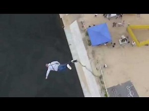 Bungee Jumping an der Spree