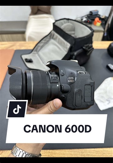 Máy ảnh Canon EOS 600D – Giá 4.800.000đ