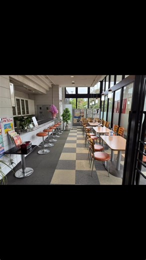 立命館大学ボランティア組織トムソーヤ代表と草津市立草津クレアホールに来年１月開催予定の「南草津安心安全フェスティバル2025」の打ち合わせへ。その後、玉川まちづくりセンターに「萩まつり」振り返り実行委員会の打ち合わせ。#草津市 #玉川学区 #まちづくり #クレアホール #防災 #コンサート | Mototsugu Ono