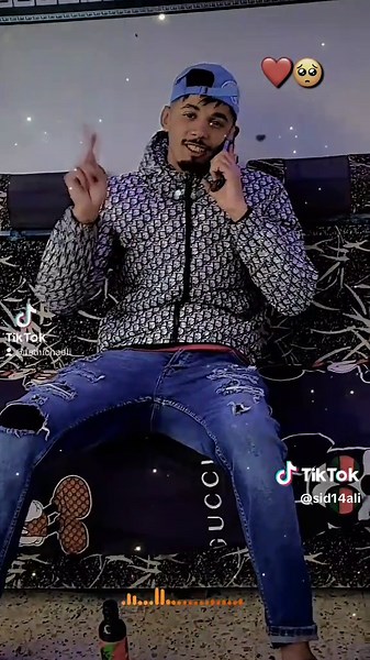 Vidéos de sîD âLî (@sid14ali) avec son original - Cheb Hichem Tgv