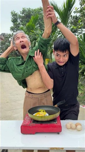 Công thức làm trứng độc đáo của Ông nội 🍳😂