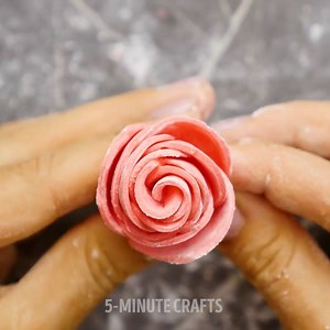 967K views · 1.9K shares | Sweet and simple life hacks.  | 5-Minute Crafts Play | Facebook