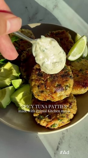 Delicious Spicy Tuna Patties Recipe with Primal Kitchen Mayo