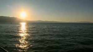 Small plane crashes into Lake Tahoe, 2 on board rescued by boaters