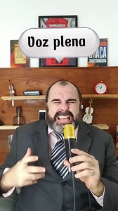 El gran Marlon Miranda presenta 13 formas diferentes de cantar con la misma melodía. Un sólo detalle: marque la diferencia al cantar. Las técnicas son 1- Resultado 2- Nota de Lisa 3 - Apoyo 4 - Cinturón 5- Asesinado 6 - Yodel 7- Glissando 8 - Yodel ing 9- Melisma pentatónica 10- Voz principal 11- 2a Voz 12 3° Voz 13- Voz de cabeza con Melisma CRÉDITOS MARLON MIRANDA | Técnicas Vocales De Canto