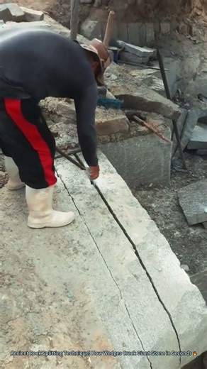 Ancient Rock Splitting Technique! How Wedges Crack Giant Stone in Seconds 🔥