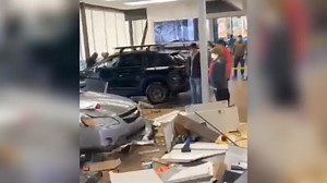 Angry customer drives car into Sandy dealership after return denied - Local News 8