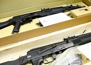 SERS AK104 AEG vs GHK AK105 GBB