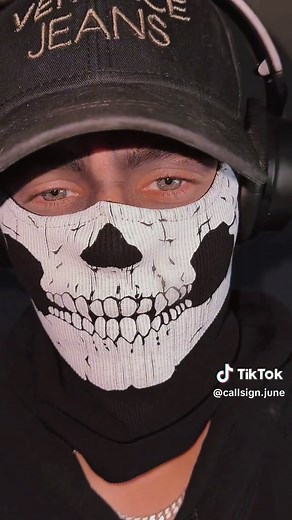 Ghost and Konig Cosplay: Have You Seen My Grey Shirt? | Callsign June