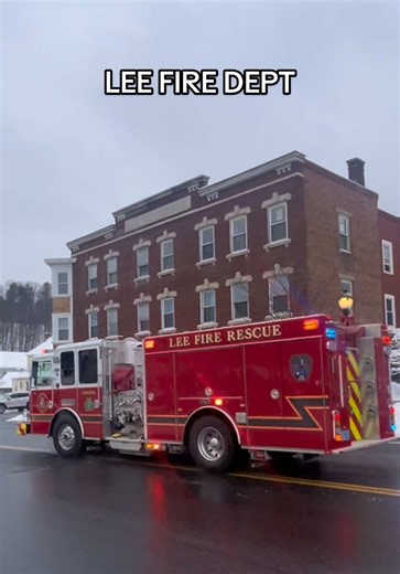 Lee Fire Department Engine 3 responding with a small crew to a General Fire Alarm Activation… (2nd Tone). #fyp #fire #firefighters #lee #firstresponders
