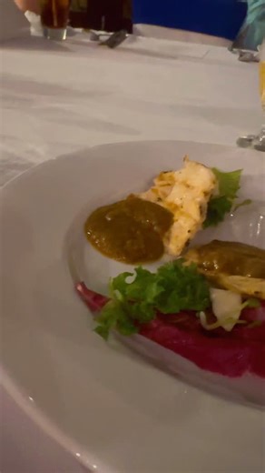 Bday dinner at Pullman for Matty’s celebration. As a lover of seafood, his menu was carefully selected by the wife, Charmaine. A 5 course menu including lobster, prawns, prime beef and pavlova (forgot to take pic) was enjoyed by all. The company, the music played by a live band, the heartfelt speeches and the overflowing beverages made the intimate celebration just memorable! | Dixie Morante