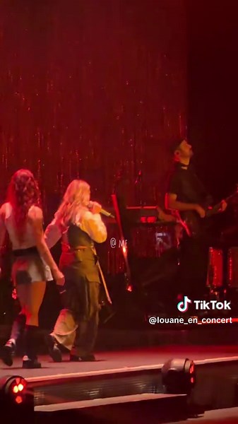 💕 Summer body au zénith de Paris 💕 #concert #helenabailly #heletour #Paris #summerbody