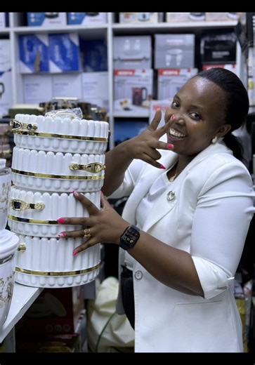 Essential Kitchenware: Electric Hotpot and Dinnerware Sets