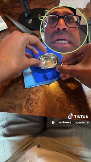 Stunning Heavy Platinum Necklace with Diamond Baguettes