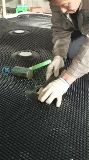 Fasten the filter plate diaphragm to the chamber plate