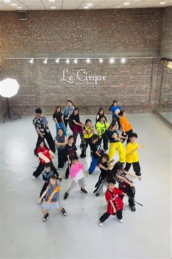 Cute little frogs #minhanh #dance #videoviral