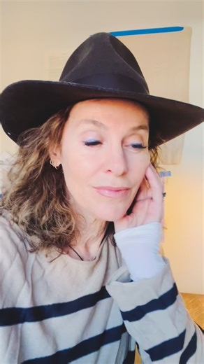 Thank you @jessicayellin The news of the day. The picture is getting clearer. Sending lots of love.❤️ | Amy Brenneman