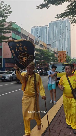 Dragon and Lion Dance & Deities procession #吉隆坡十五碑城隍廟濟公壇