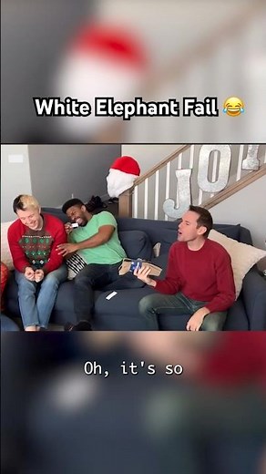 🎵“Have yourself an infuriating Christmas” 🎶