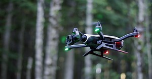 GoPro Karma: Foldable, Removable Stabilizer, 'More than a Drone'