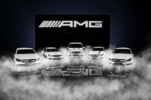 Une collection de miniatures Mercedes pour Noël