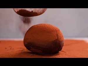 8 GIANT Desserts That Are Made For Sharing... or Not 😉