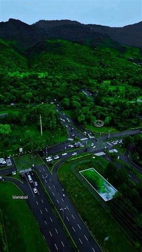 ‎India’s Longest Expressway 😱 Delhi–Mumbai Expressway | 1386 KM Mega Project 🇮🇳