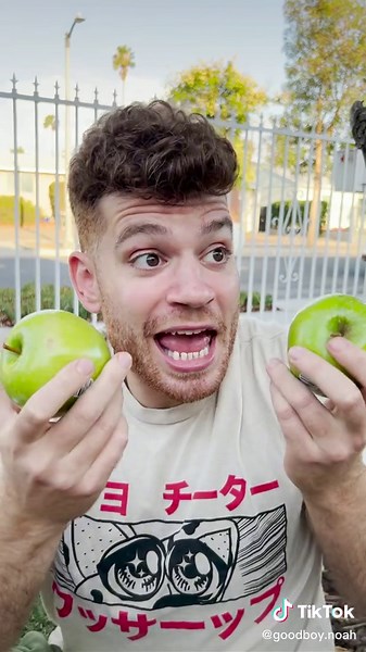 You’re the apple of my pie #applepie #rnb