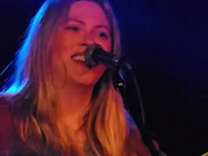 [CC] The Local Honeys - Plastic Jesus | Live in Wayne, PA