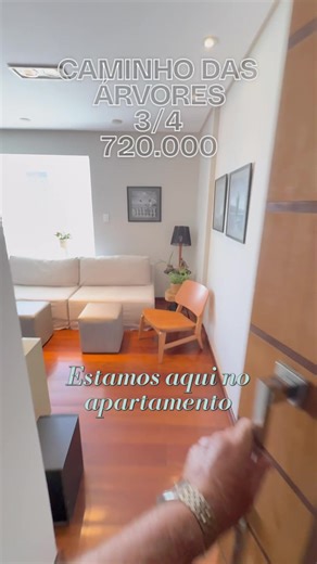 CAMINHO DAS ÁRVORES Rua do Timbó De 790.000,00 Por 720.000,00 Condomínio 944,00 IPTU 164,76/parcela 3/4, 2 suítes (1 canadense) 93m2 1 garagem Andar alto e nascente Academia Brinquedoteca Mini Quadra Portaria 24 h Salão de festas Localização privilegiada a 100m do Shopping da Bahia PAULO MAIS IMÓVEIS 71 99202-9000